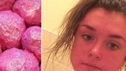 Meisje kleurt roze door Lush-zeepje