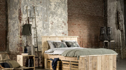 Dit wil je! WIN een steigerhouten bed met fruitkistjes