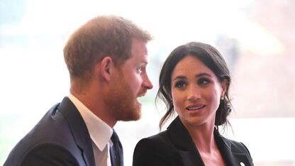 Het valt niet mee: Meghan Markle kan het niet vinden met Harry's vrienden