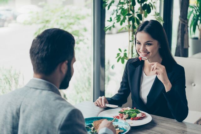 Daten met een collega