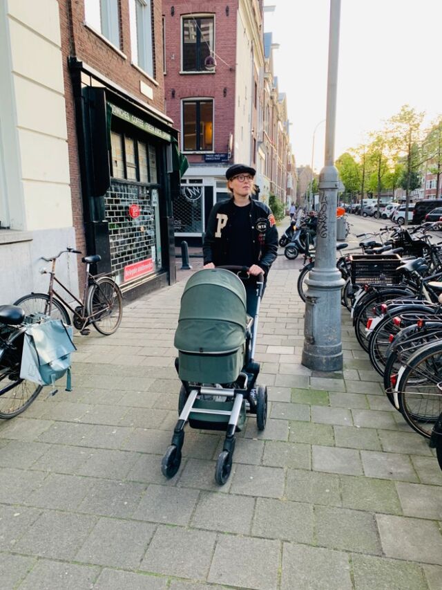 Kinderwagen voor lange mensen