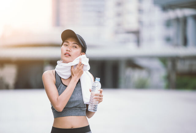 Istock vrouw sporten gezicht