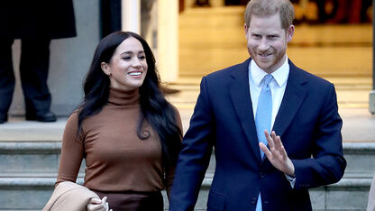 Meghan en Harry kondigen babynieuws aan met deze lieve foto