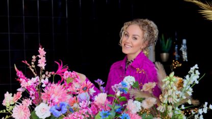 Bij Sharon Flowers in Purmerend shop je unieke zijden bloemen voor je interieur