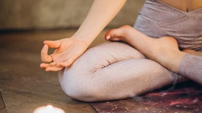 Zo helpt Yin Yoga je om beter voor jezelf te zorgen!