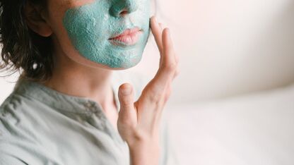 Essentiële beauty tips voor een stralende huid en innerlijke glans