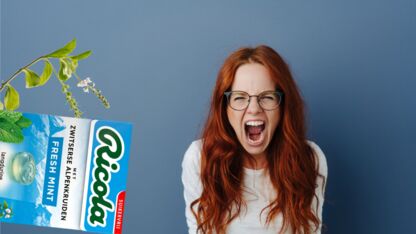 Schreeuwen heeft voordelen: probeer schreeuwtherapie in de Ricola Soothe Booth