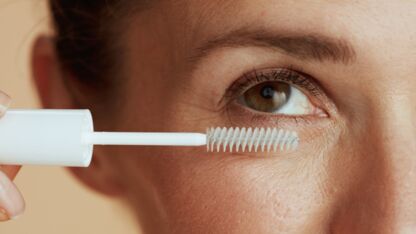 Werken die trending ‘lash serums’ echt?