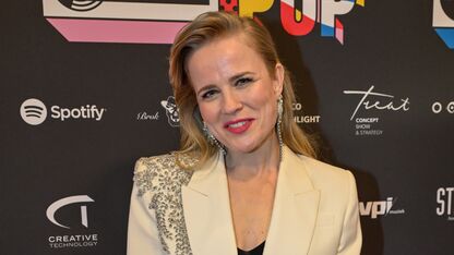 Ilse DeLange: leeftijd, vermogen en biografie